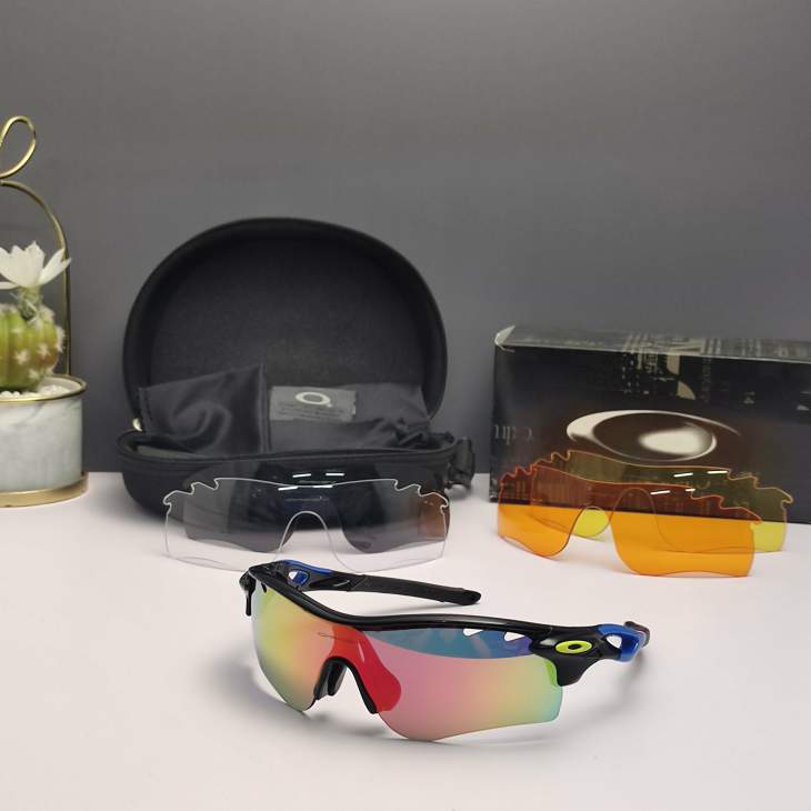 Picture of Oakley Sunglasses _SKUfw66124630fw